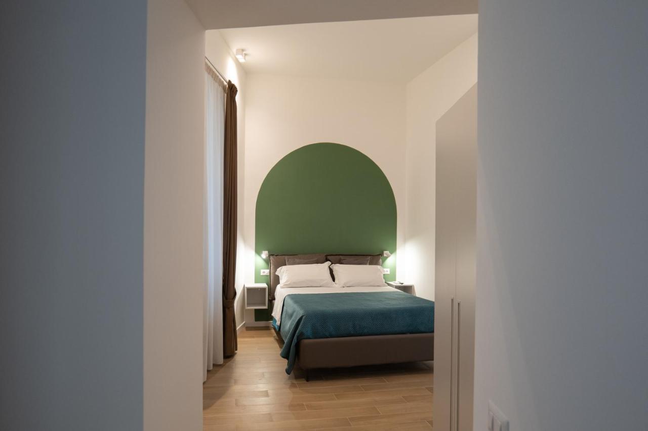 Апартаменты Relais Palazzo Olimpia - Corso Vittorio Emanuele Салерно Экстерьер фото